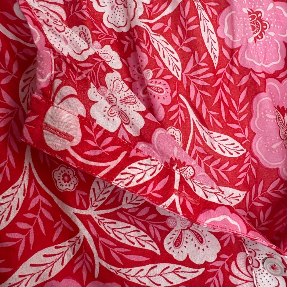 Talbots Floral Blouse in Red and Pink - Picture 4 of 9